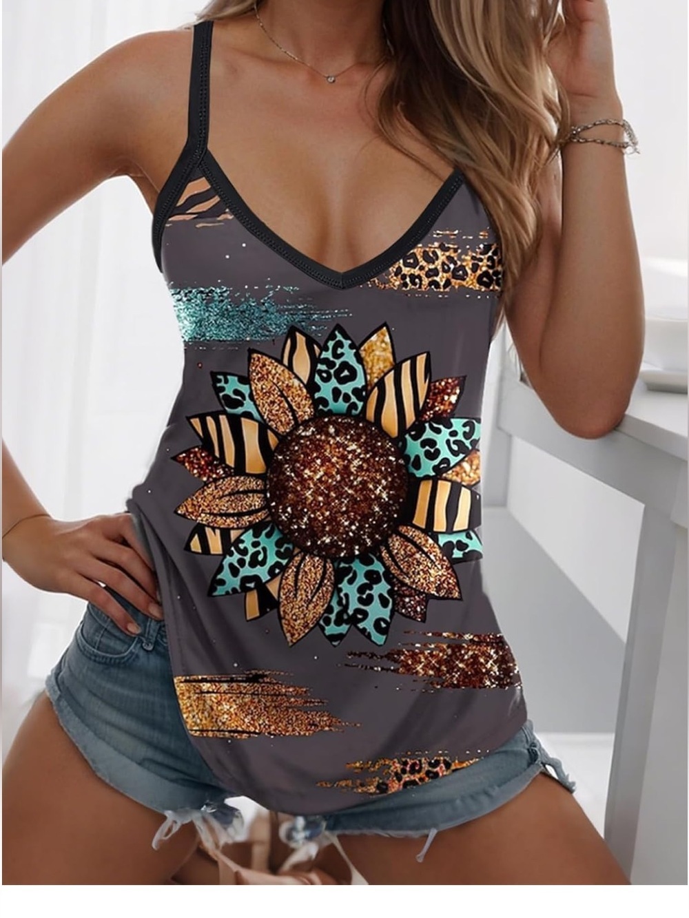 Women’s Gray V-Neck Spaghetti Strap Knit Tank Top Floral Leopard, Size L